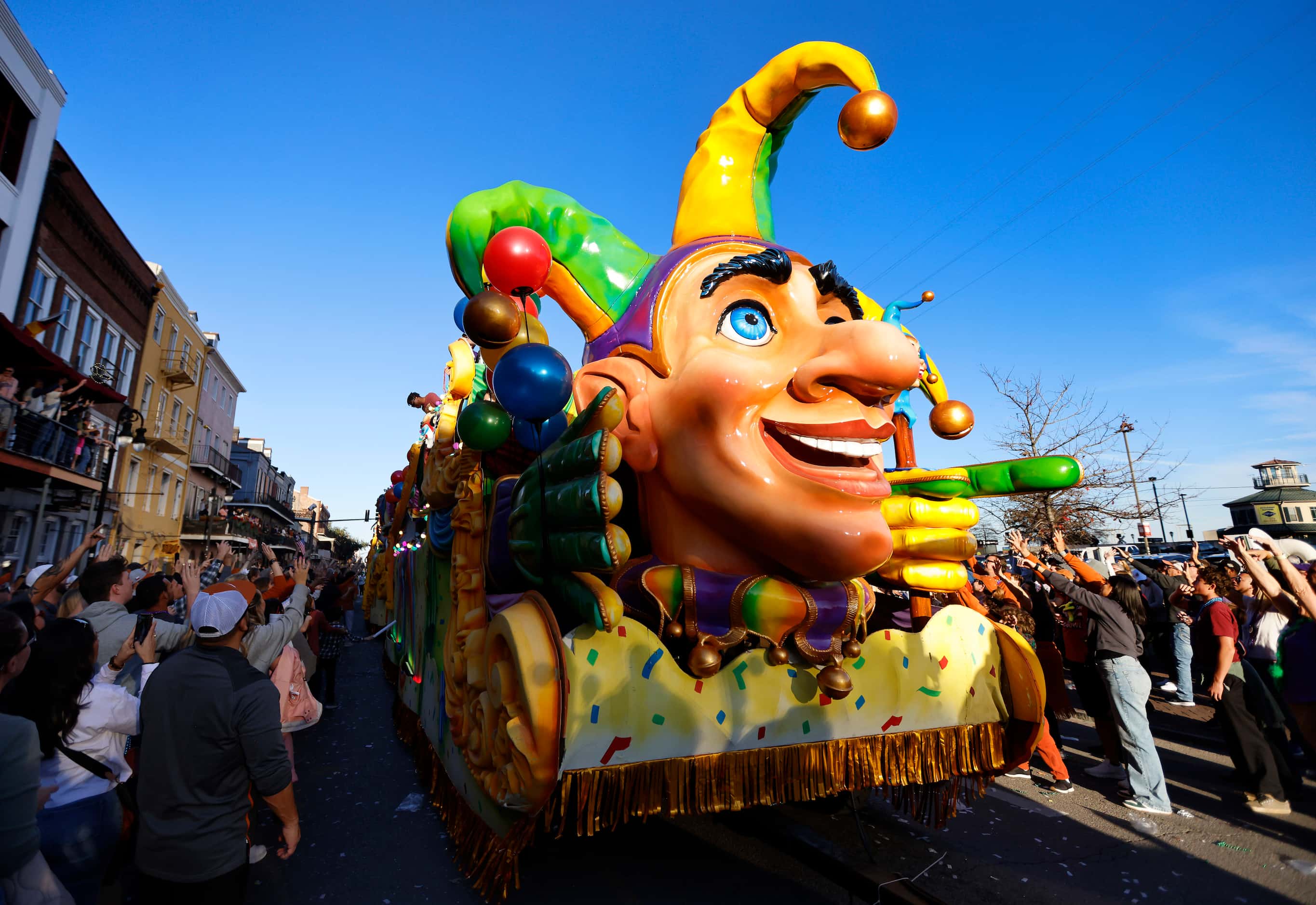 A Mardi Gras-style float drives down Decatur St in the Allstate Sugar Bowl New Year’s Parade...