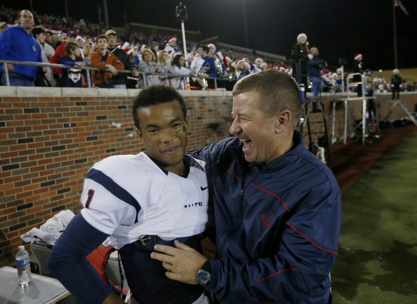 Allen quarterback Kyler Murray (1) is congratulated by head coach Tom Westerberg just before...