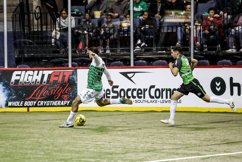 Cody Ellis shoots on goal for the Sidekicks in their 2018-19 home opener. (12/15/18)