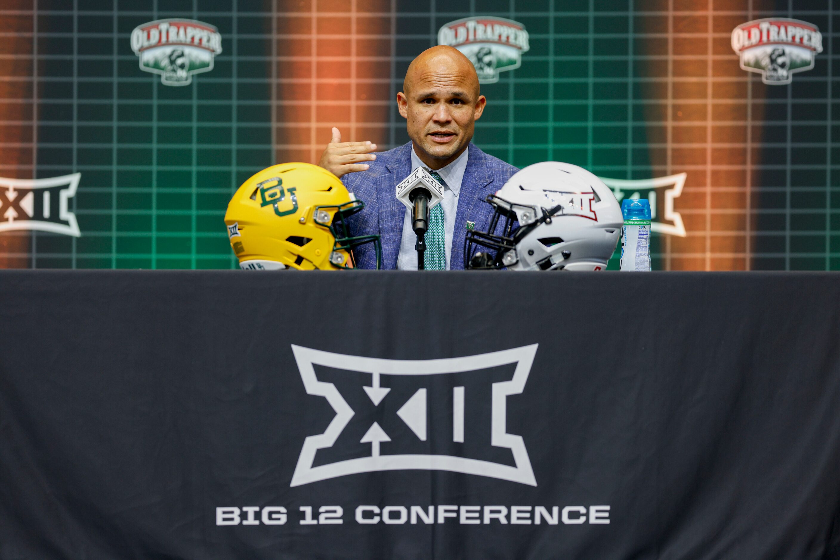 Baylor head coach Dave Aranda speaks during the Big 12 Media Days at AT&T Stadium,...