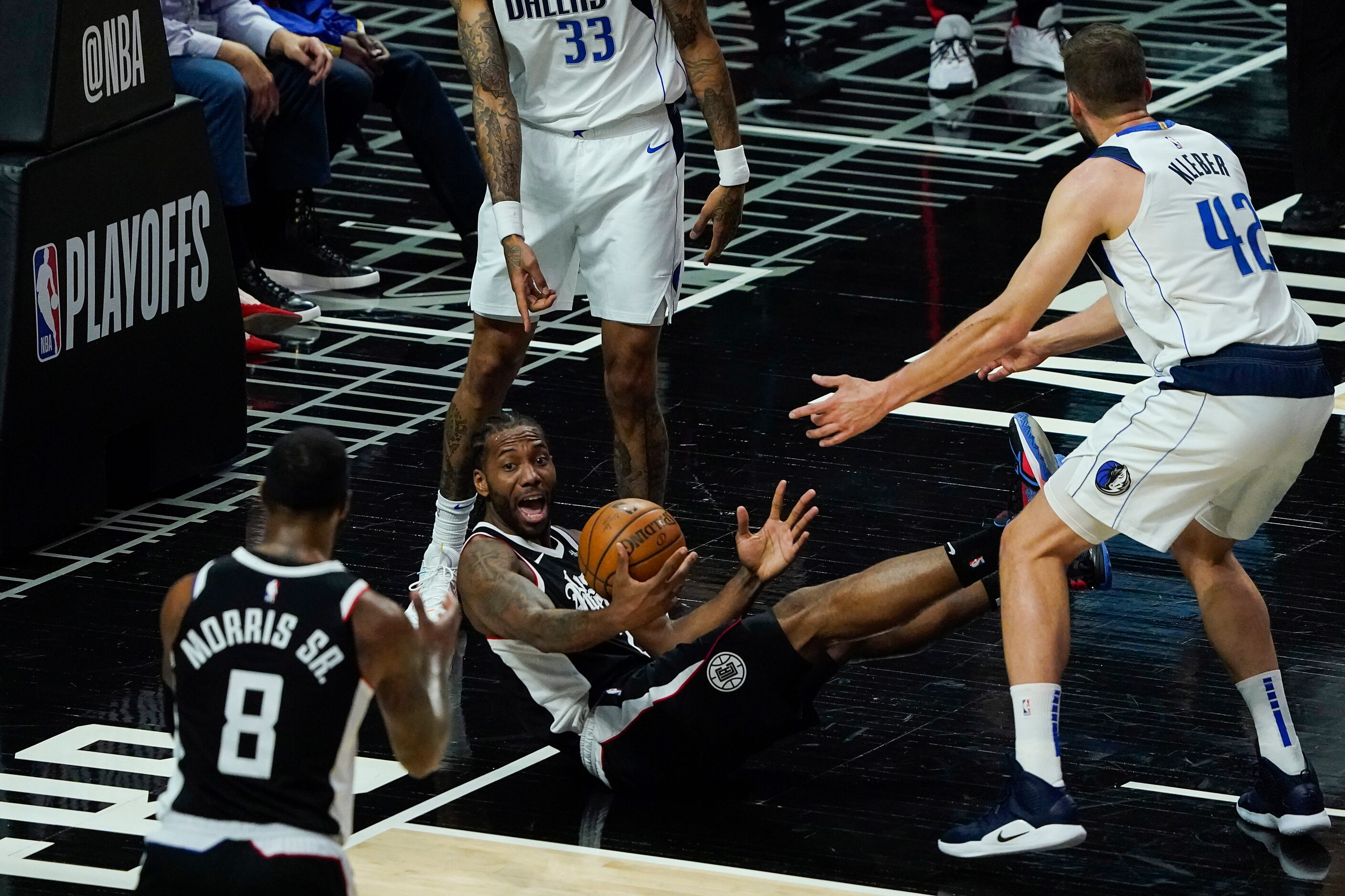 LA Clippers forward Kawhi Leonard (2) reacts after a foul wasn’t called on drive between...