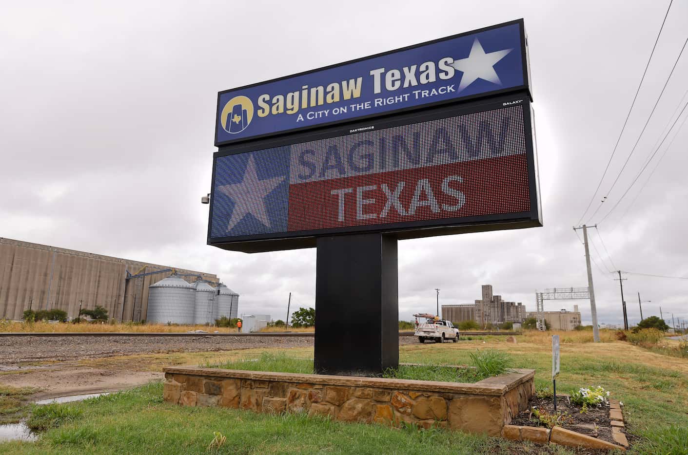 A digital sign welcomes visitors to Saginaw on Aug. 23.