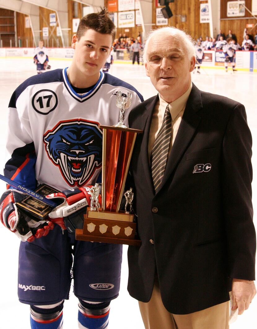 Jamie Benn receives the Rookie of the Year trophy after playing for the Peninsula Panthers...