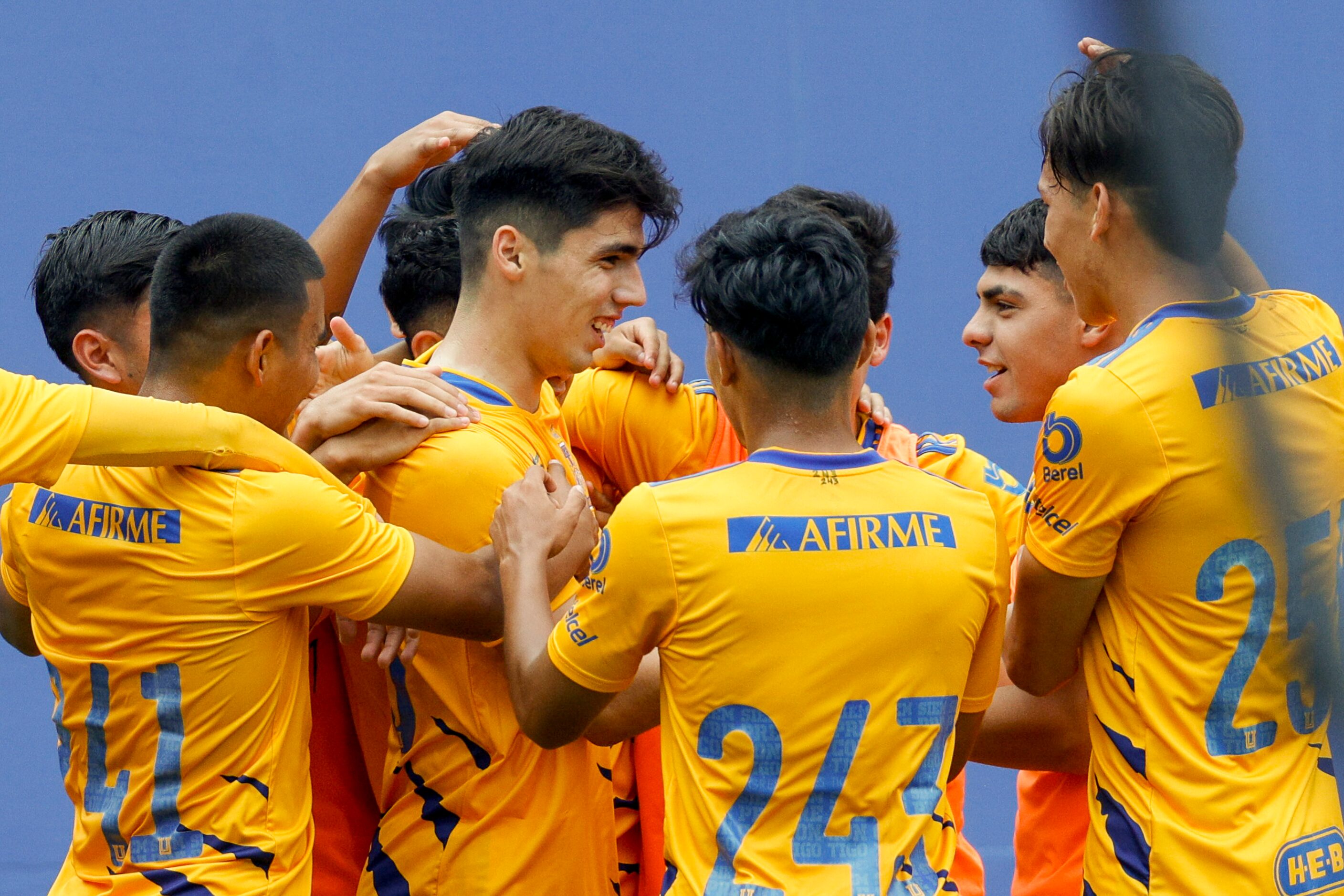 Tigres UANL forward Leonardo Alberto Flores Cisneros (250) celebrates with teammates after...