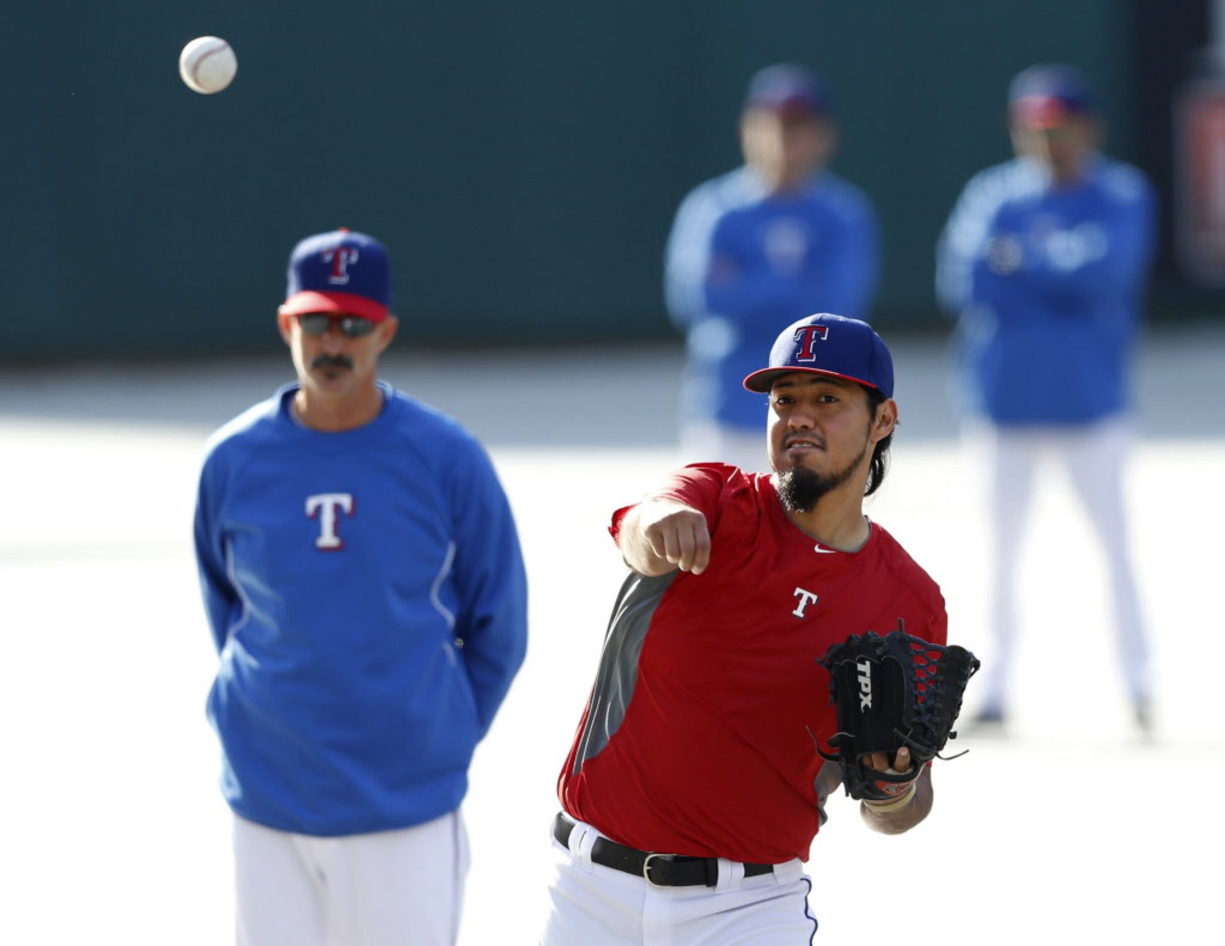 Rangers' ironman Marcus Semien and a pre-ALCS balancing act between family  and baseball