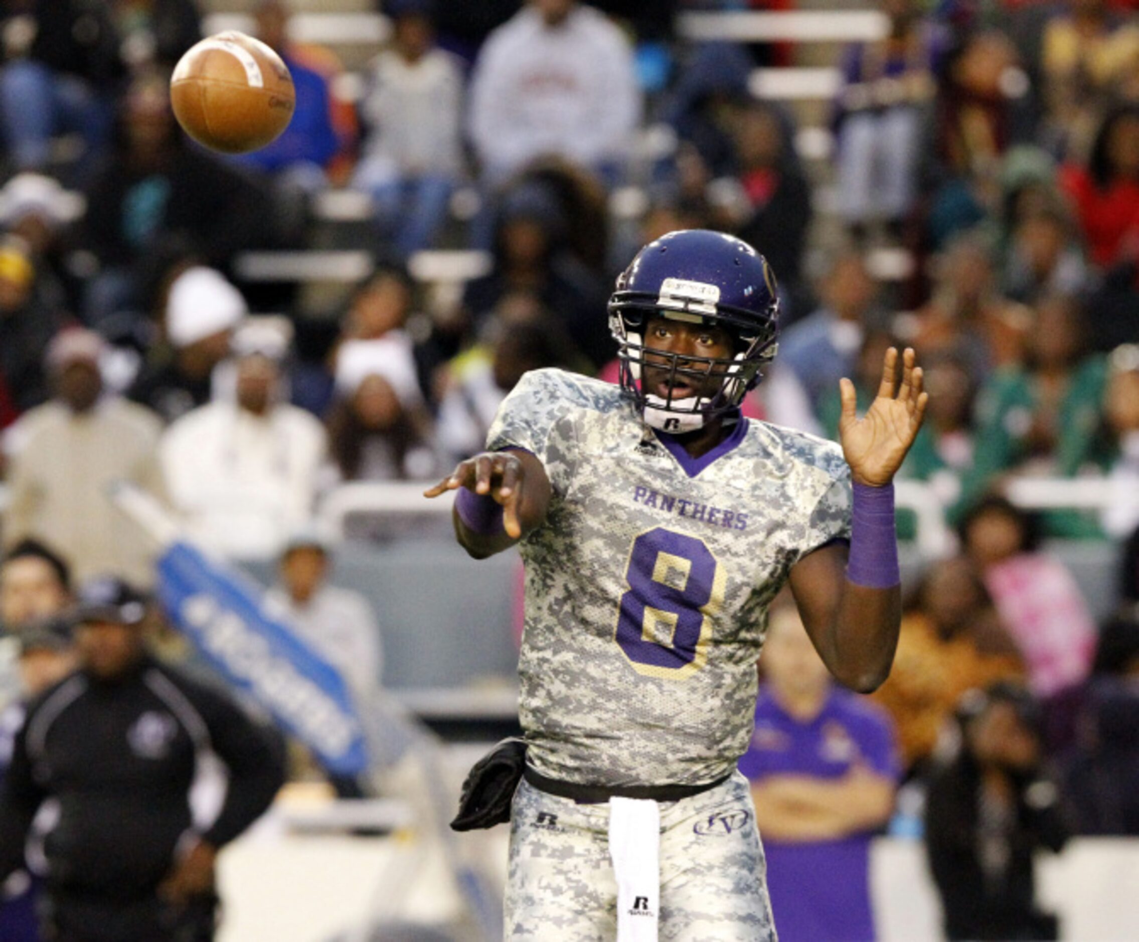 Prairie View A&M quarterback Jerry Lovelocke (8) throws a pass during the second quarter of...