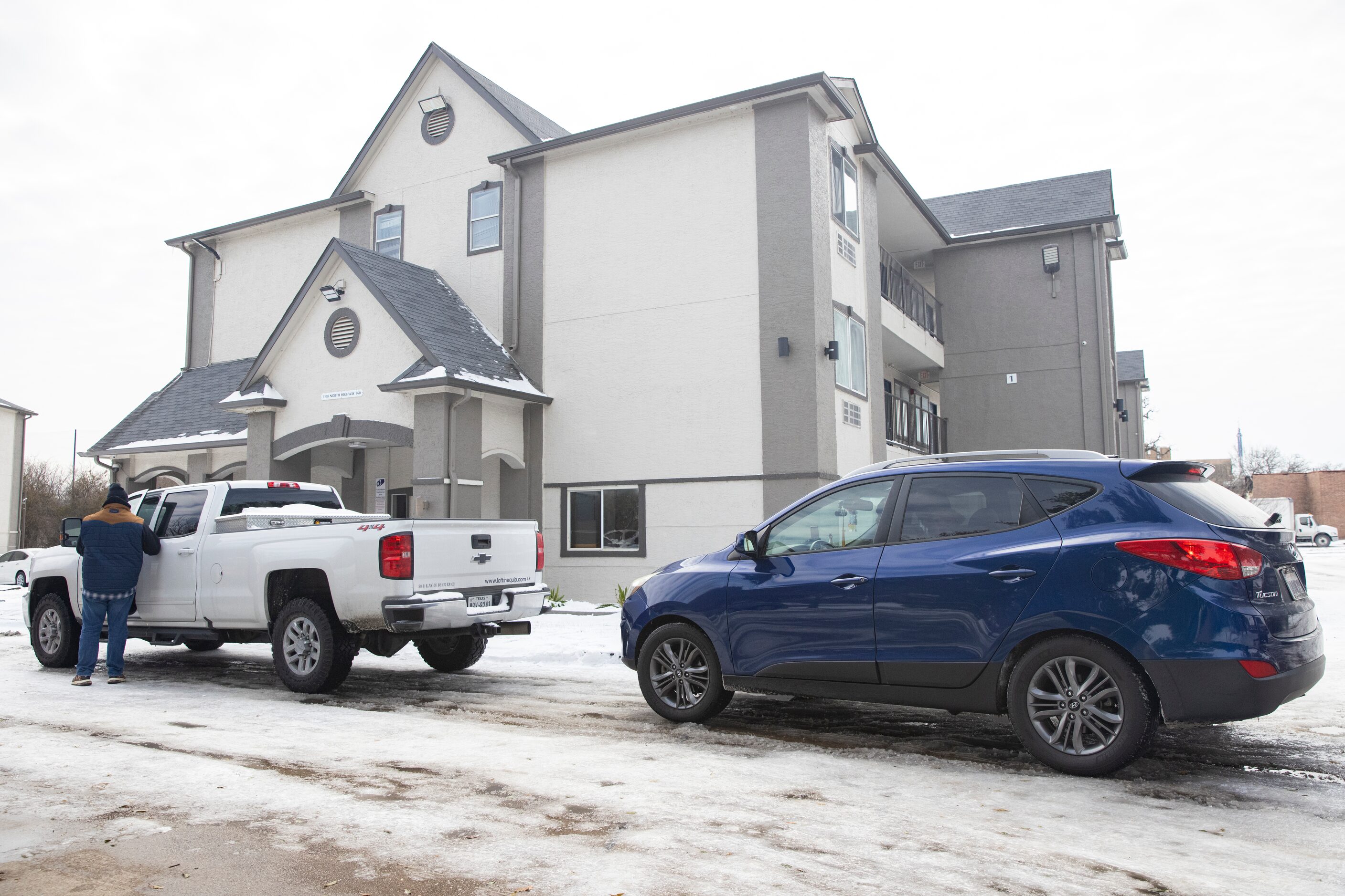 People are turned away due the Motel 6 in North Arlington losing power on Tuesday, Feb. 16,...