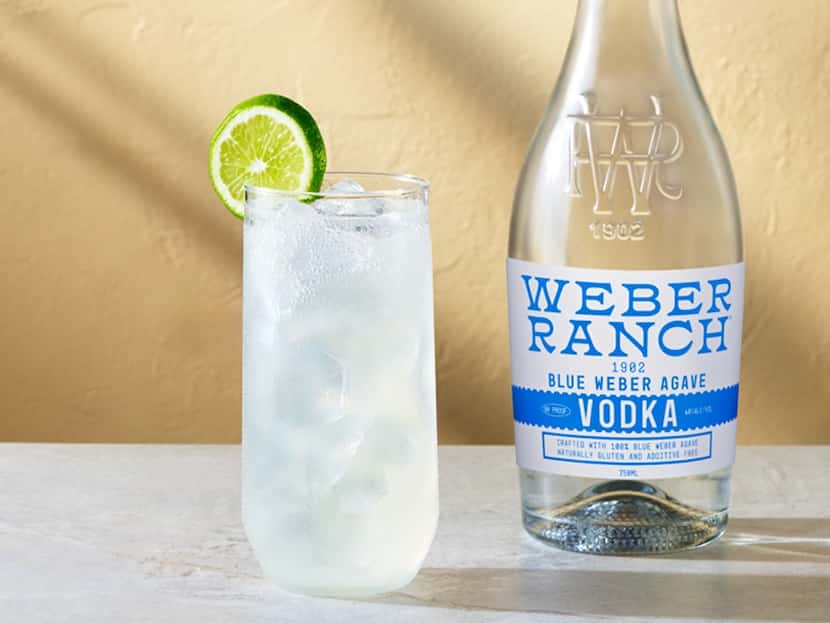 
La botella del Weber Ranch 1902 Vodka de 750 mililitros costará alrededor de $27.99 en...