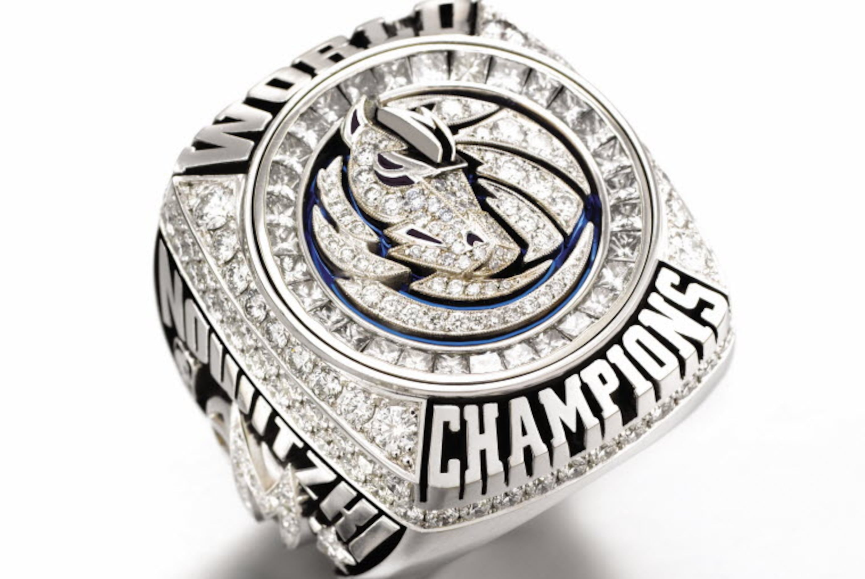 Ranking the Most Blinged-Out Championship Rings in Sports