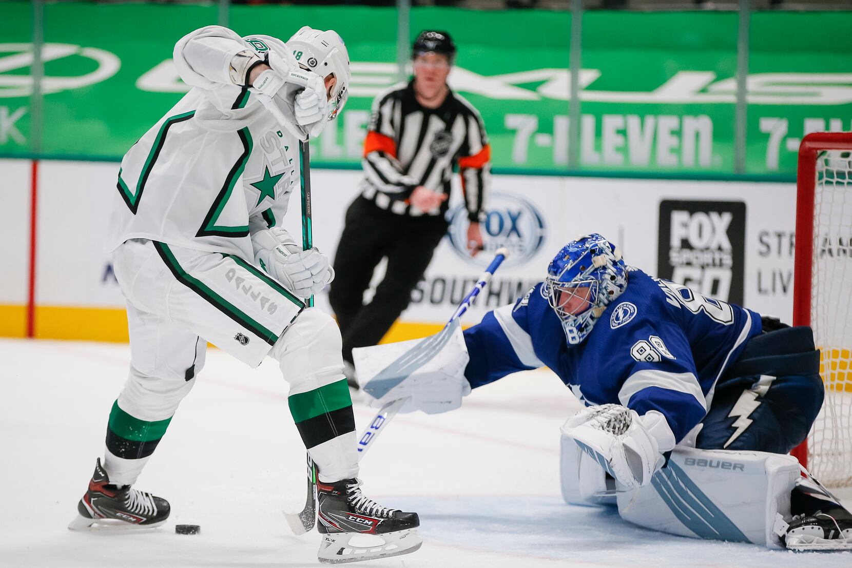 Rangers rally but fall to Stars in overtime