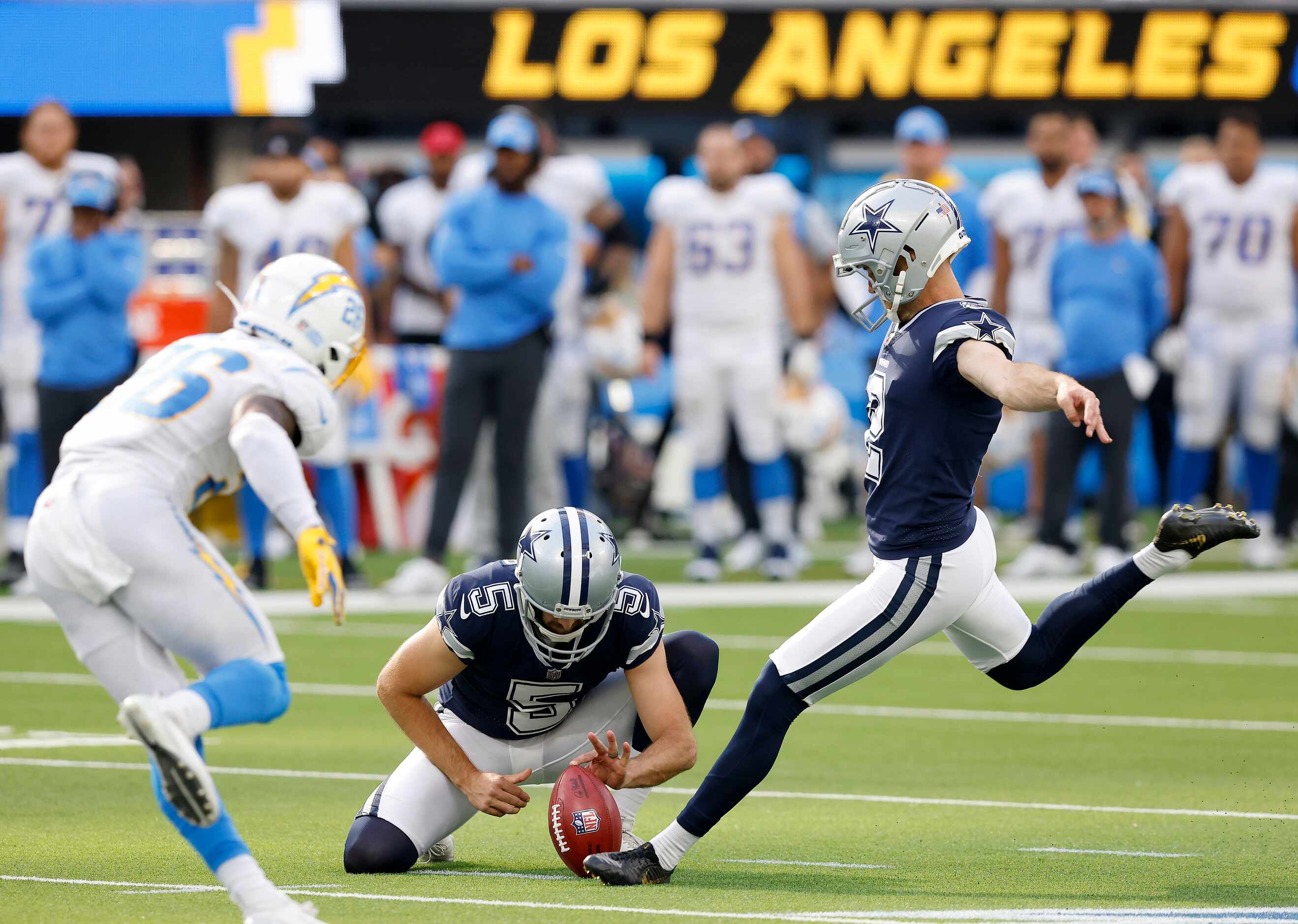 Dallas Cowboys place kicker Greg Zuerlein (2) kicks the winning field goal at the end of the...