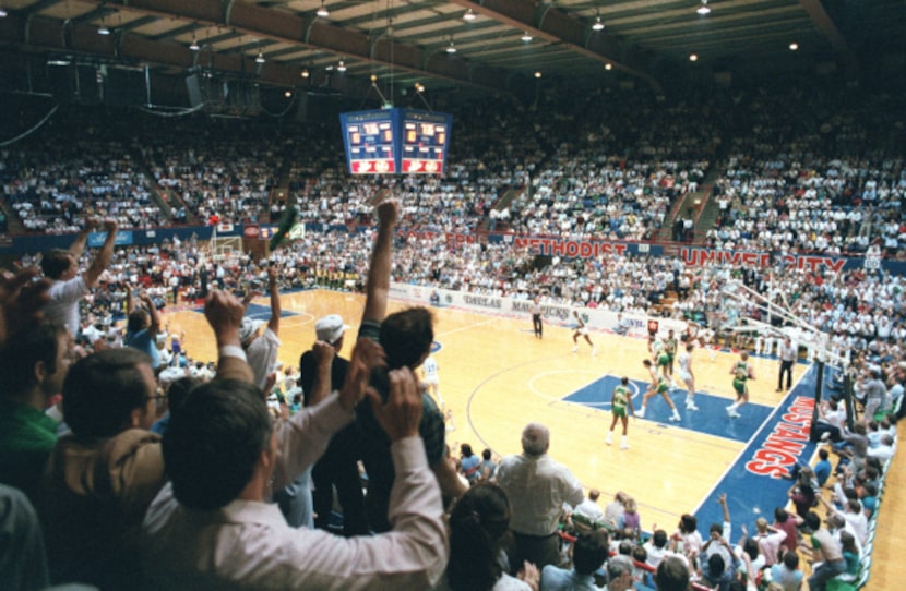 (April 26, 1984): Moody Madness took place as the Mavericks had to move out of Reunion Arena...