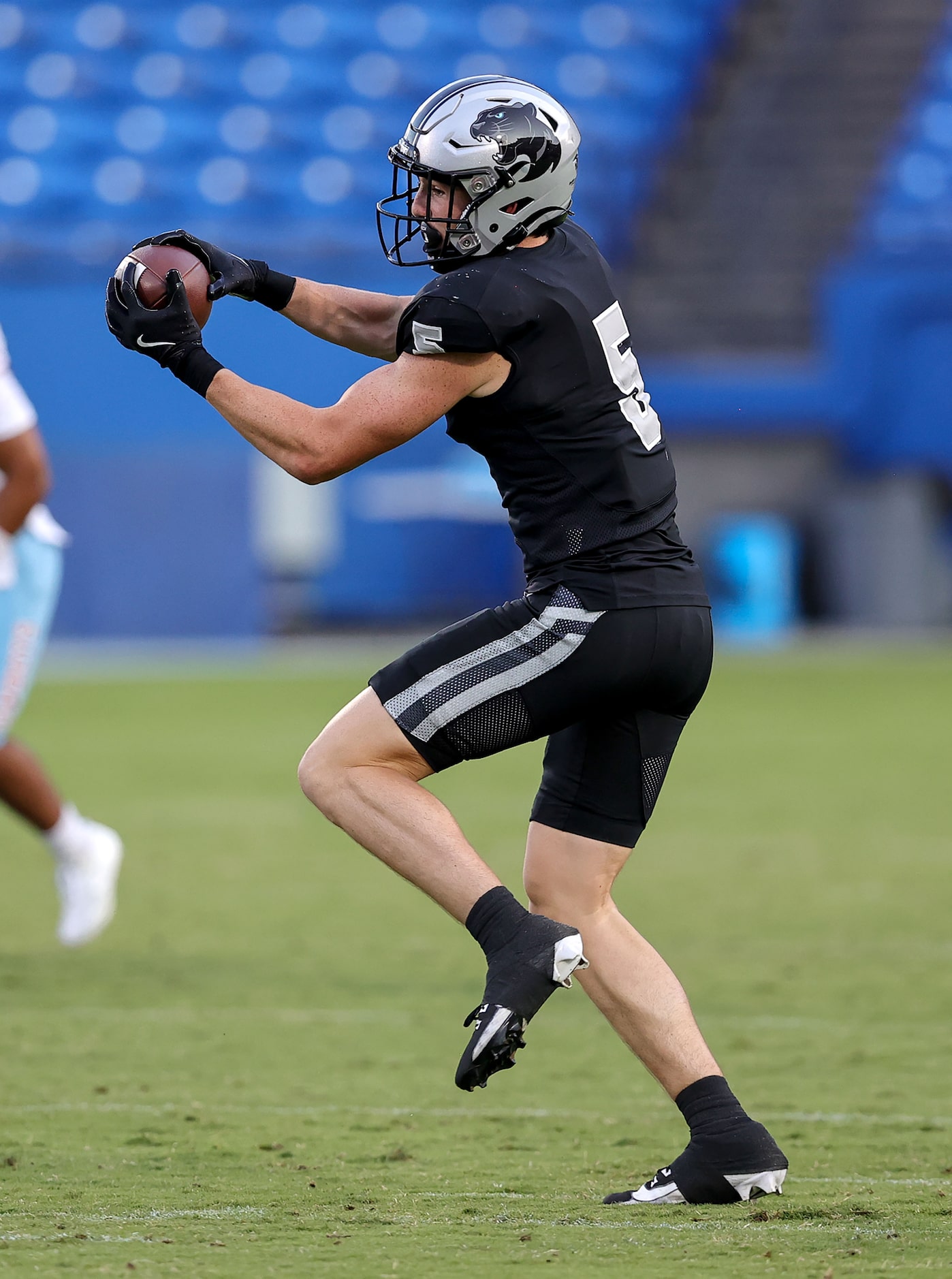 Frisco Panther Creek wide receiver Parker Ord comes up with a reception and goes 49 yards...