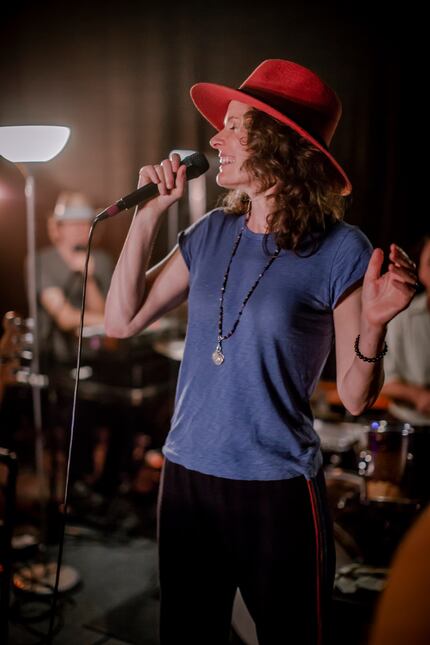 Edie Brickell and New Bohemians will release their first album in more than a decade, Rocket.