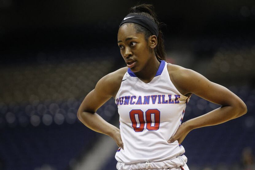 Duncanville's Zarielle Green (00) during the UIL Girls State Basketball 6A semifinal at the...