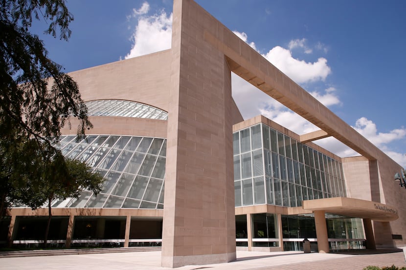 The Morton H. Meyerson Symphony Center is a big, bombastic crowd-pleaser designed by...
