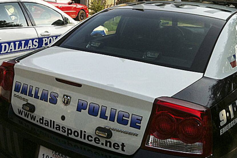 Dallas police officers will patrol Dallas ISD's elementary campuses this week, and the...