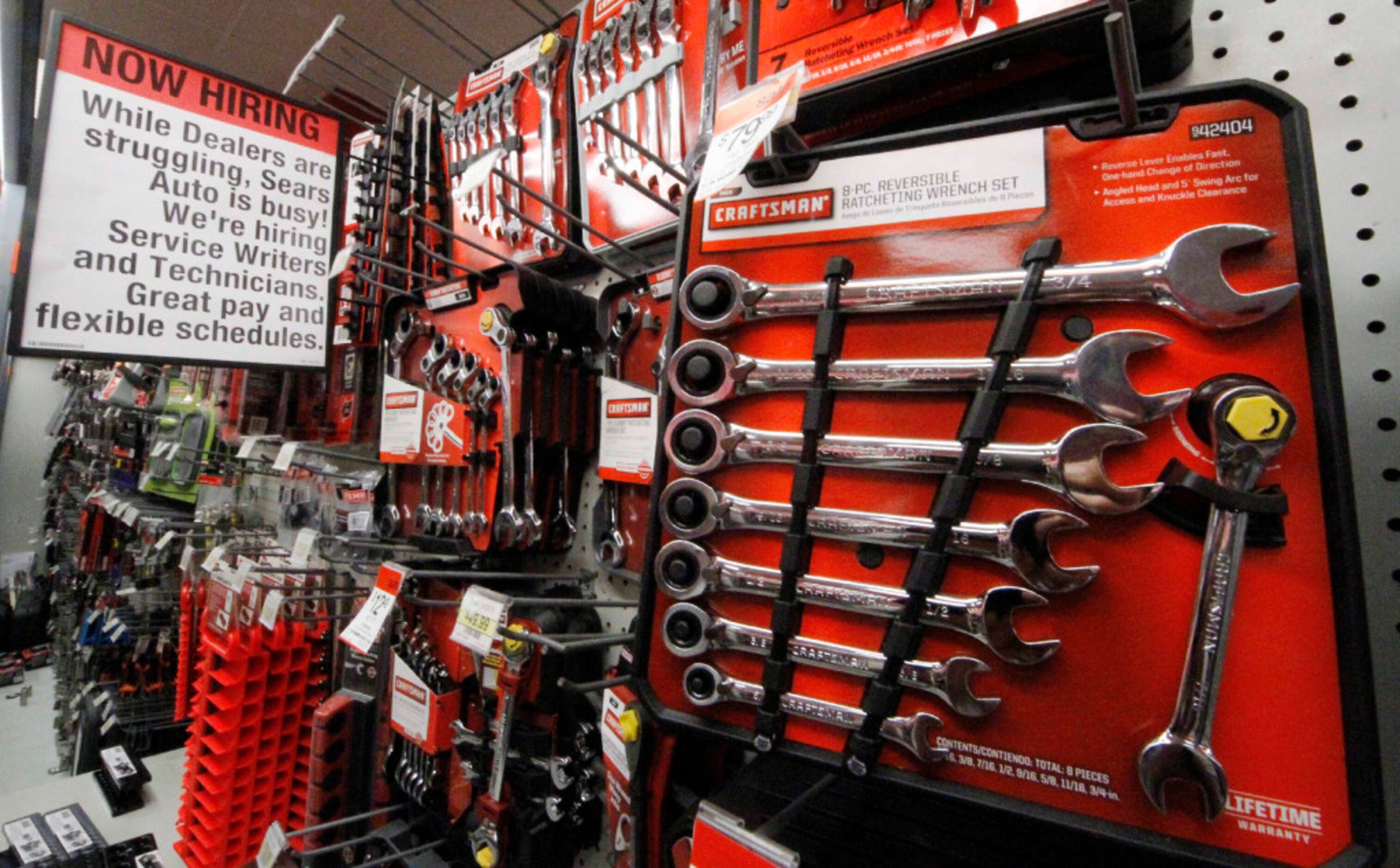 Stanley Black & Decker Steps Up To the Plate: CRAFTSMAN Named Official  Tools Sponsor of Six Major League Baseball Teams