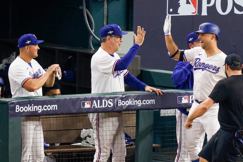 The most important at-bat in Rangers' ALDS-clinching win was a fly
