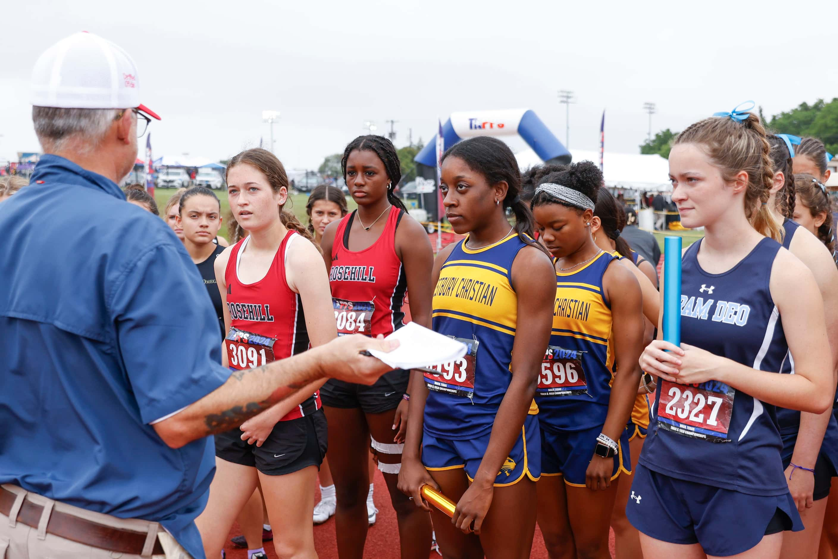 Photos Dallasarea athletes compete at the TAPPS state track and field