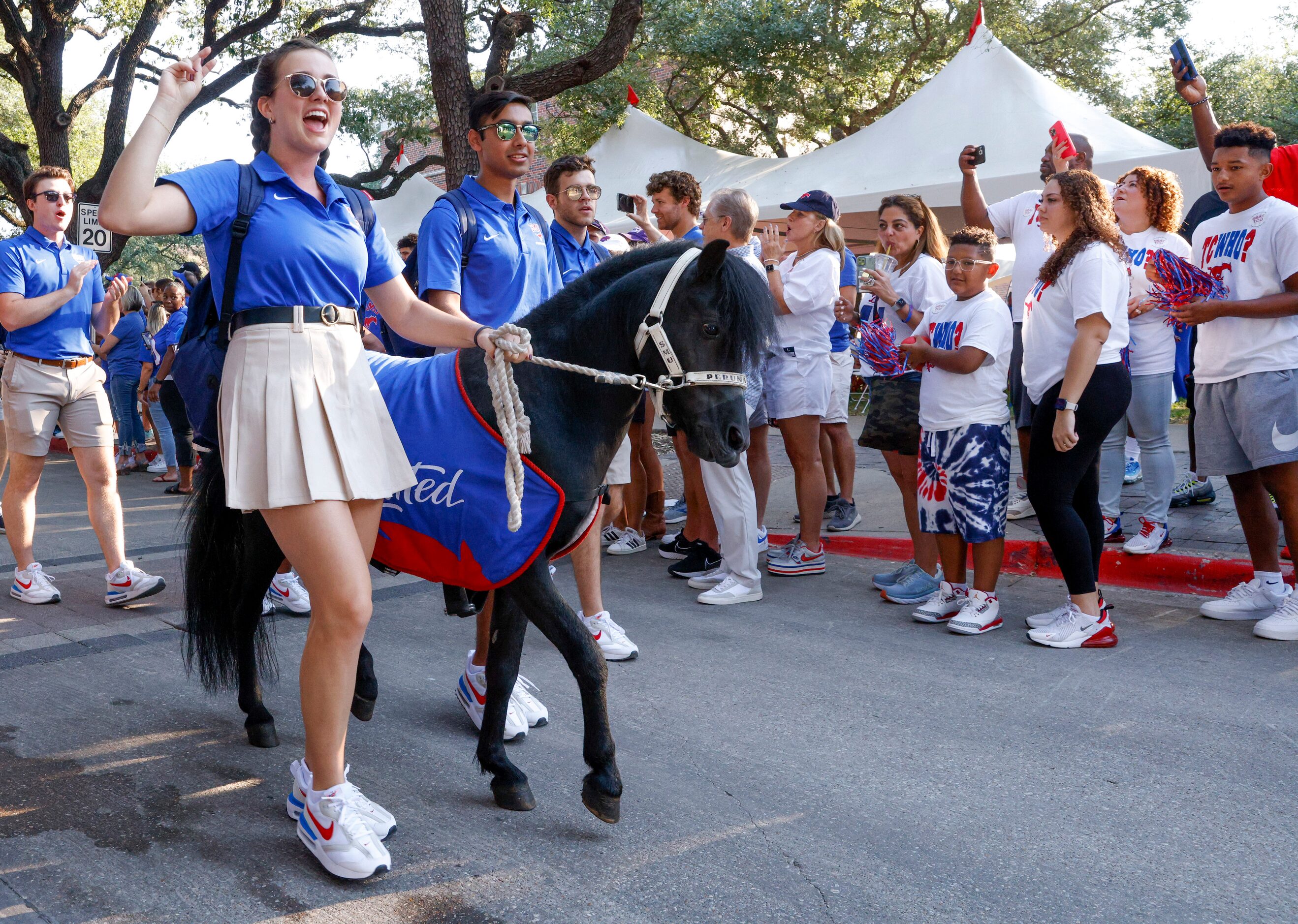 SMU mascot Peruna IX walks along Bishop Boulevard before a game against TCU at Ford Stadium,...