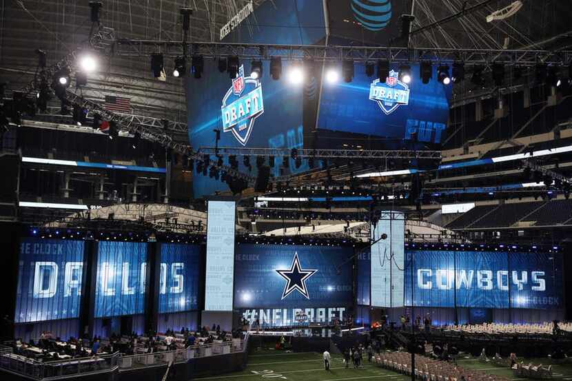 Los Dallas Cowboys eligen en el puesto número 19 en el draft de la NFL 2018. Foto DMN
