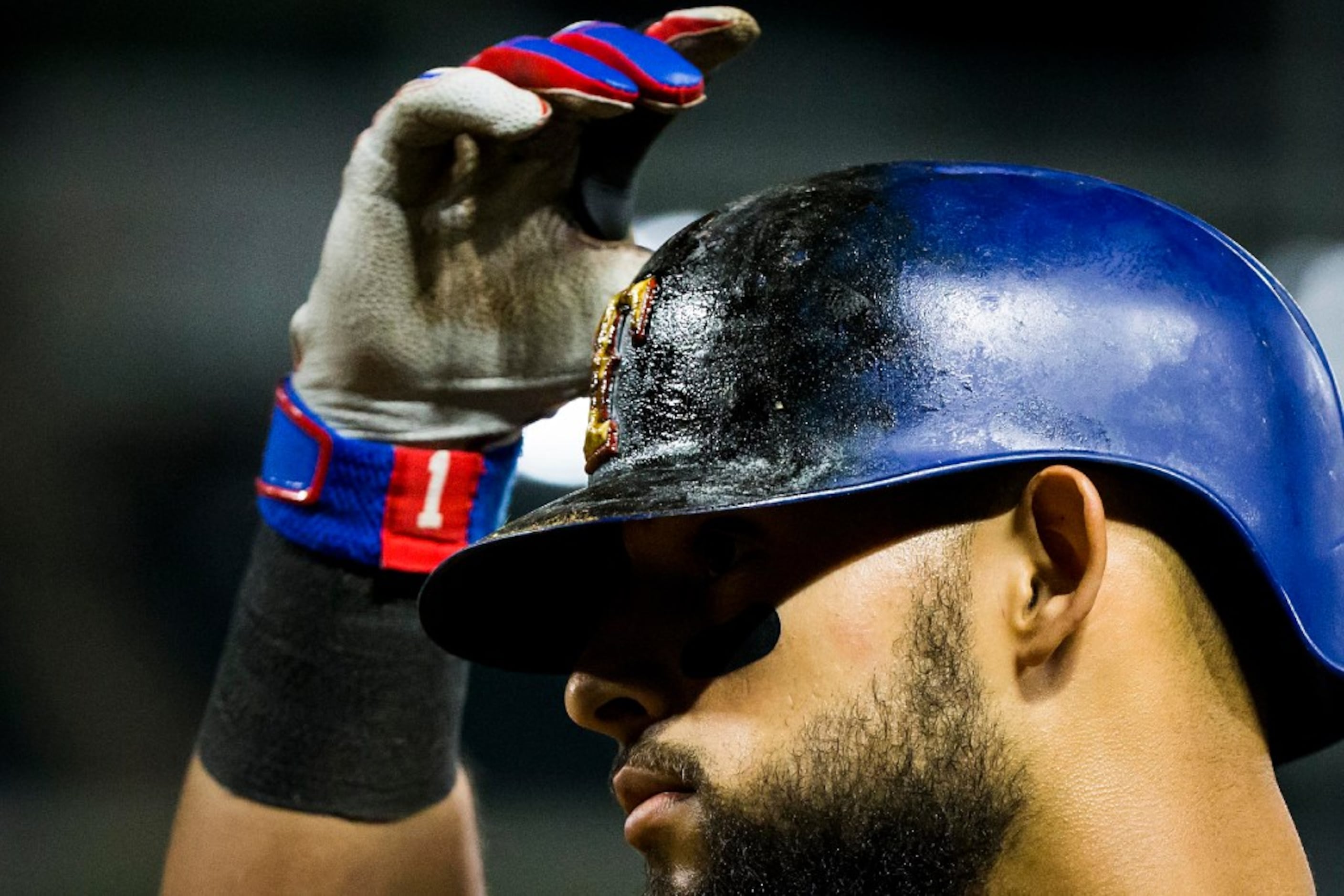 First look at beardless Rougned Odor (on the left) : r/baseball