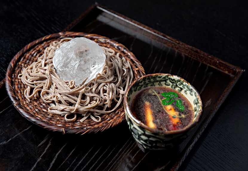 Cold country soba with duck broth Tei-An