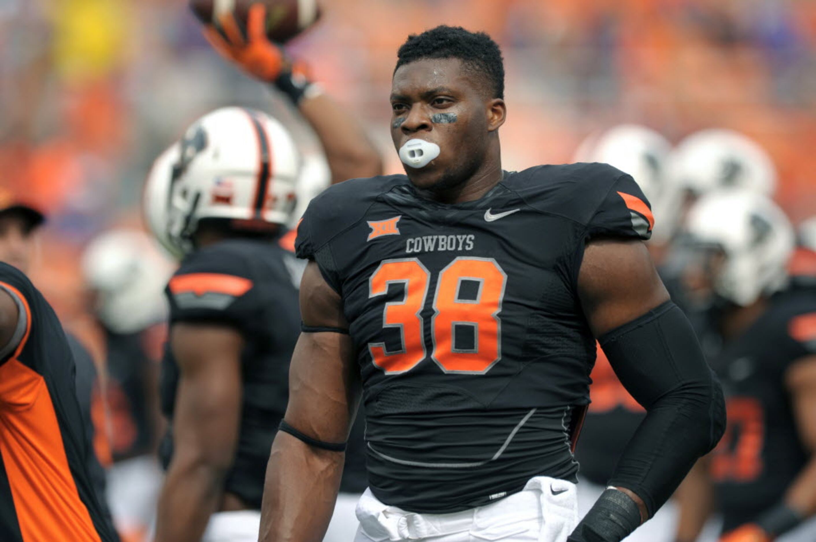 Browns trade rumors: Cleveland shopping Emmanuel Ogbah and the Cowboys  could be interested 