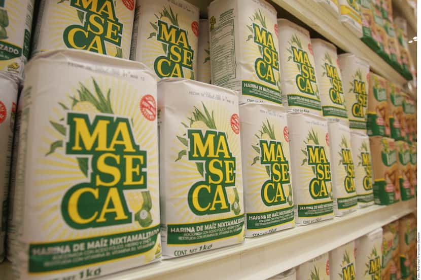Bolsas de harina de maíz de la marca Maseca, en México.