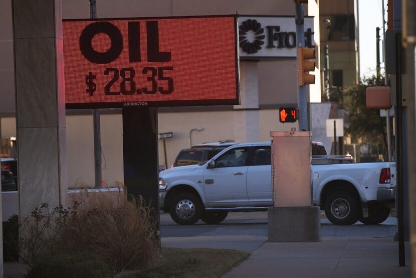  MIDLAND, TX - JANUARY 20: The price of oil is shown downtown on January 21, 2016 in...