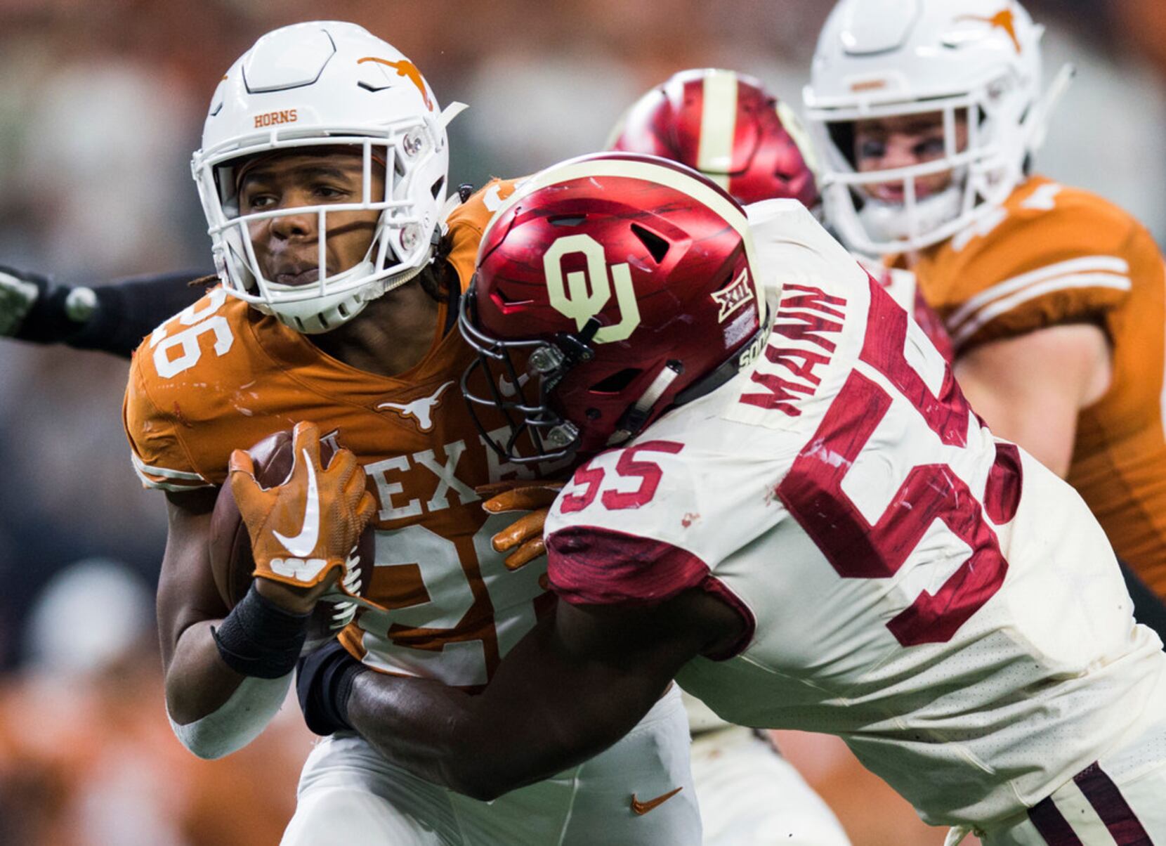 Texas Football: Keaontay Ingram, Kirk Johnson both injured in fall camp