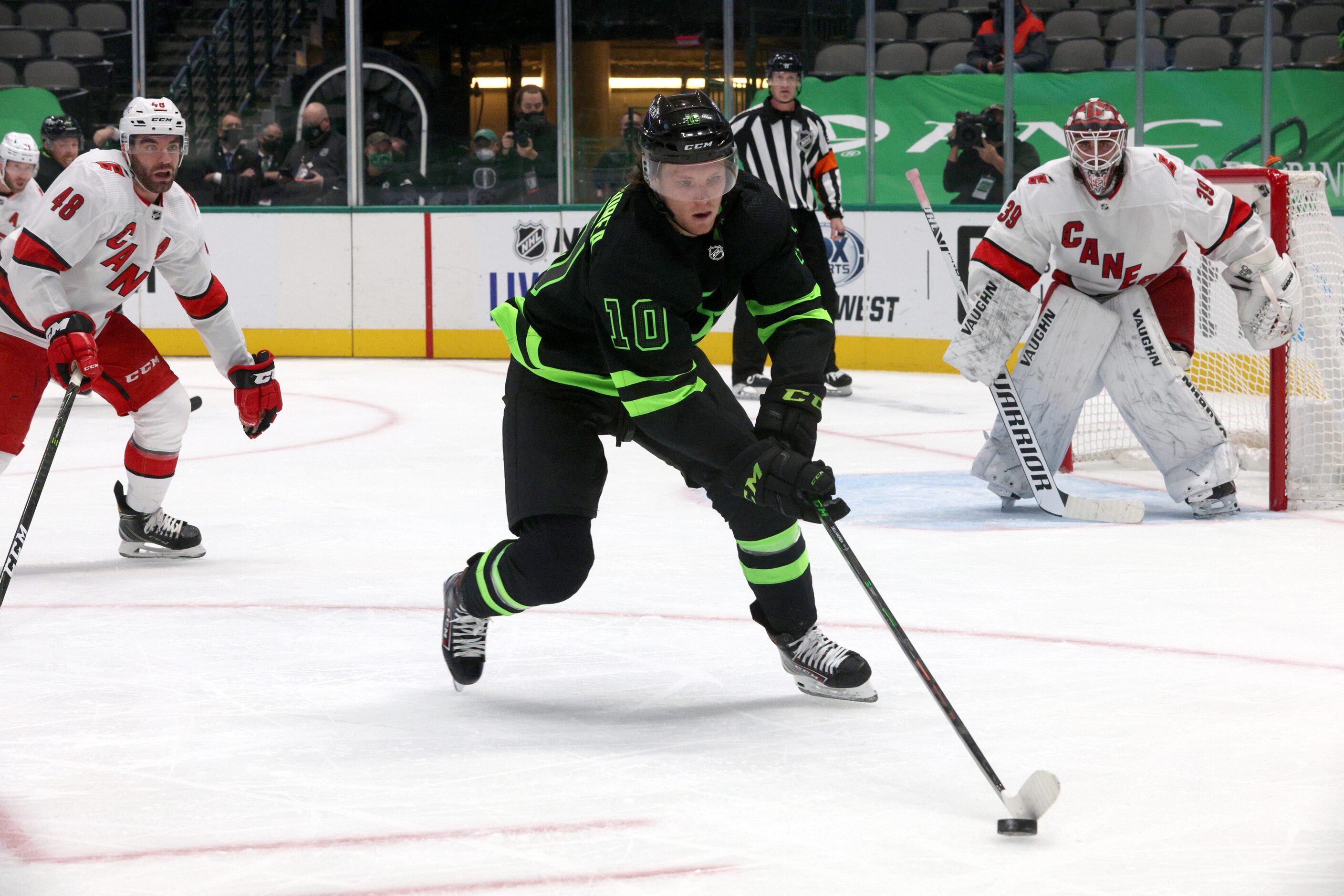 Dallas Stars center Ty Dellandrea (10) drives the puck in the offensive zone against the...