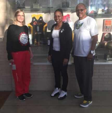  MacArthur High coach Suzie Oelschlegel (left) welcomed her former player Odyssey Sims and...