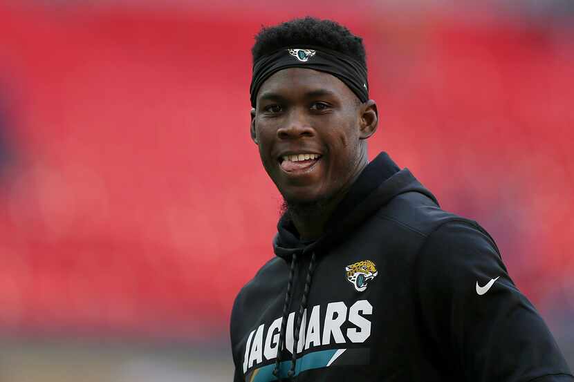 Jacksonville Jaguars wide receiver Allen Hurns smiles during a warm-up before an NFL...