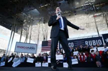  Florida Senator Marco Rubio, a Republican candidate for president, campaigns in Klyde...