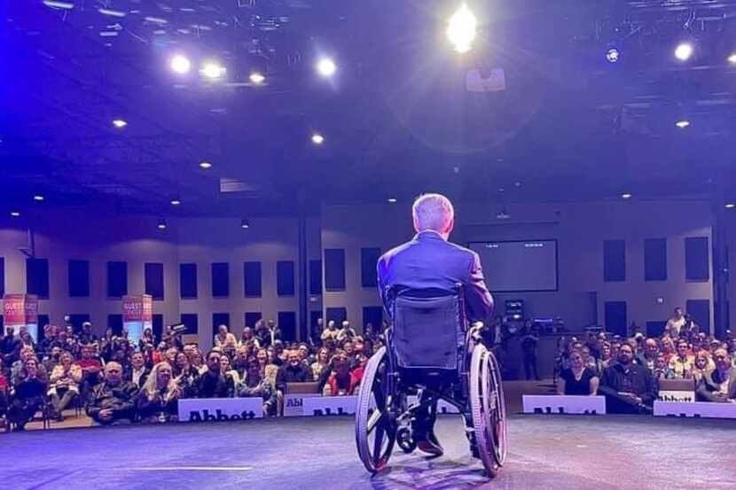 Gov. Greg Abbott addresses an audience hosted by the Keller Republican Club on Jan.18, 2022....