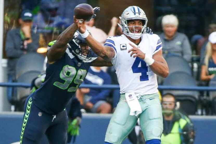 Dak Prescott y los Dallas Cowboys cayeron 24-13 ante los Seattle Seahawks el domingo. Foto DMN
