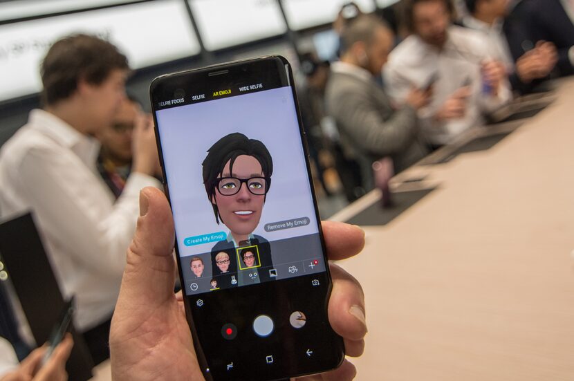 Attendees created AR Emojis on the new Samsung Galaxy S9 at the  Mobile World Congress 2018...