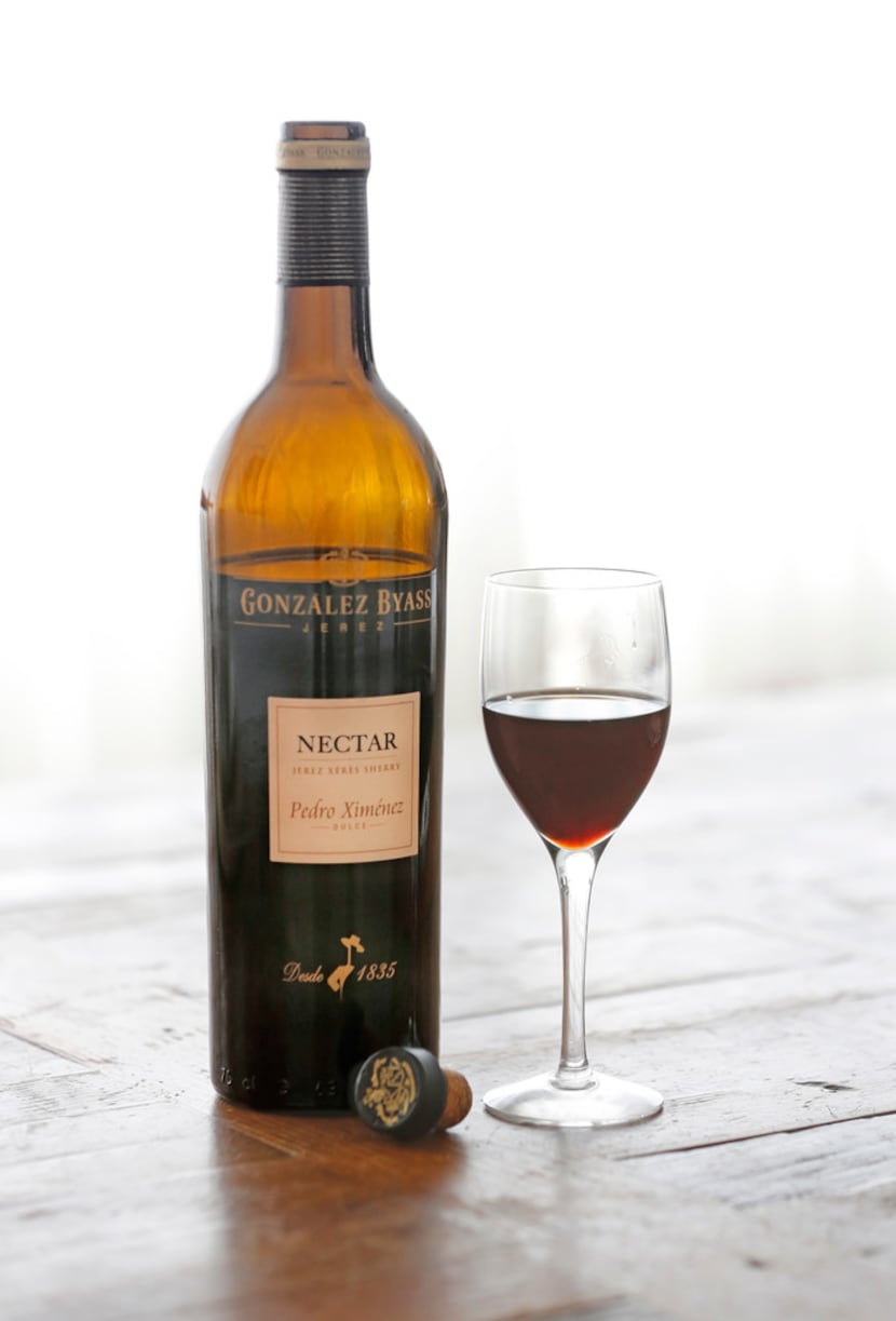 A glass of Gonzalez Byass "Nectar" Pedro Ximenez Sherry