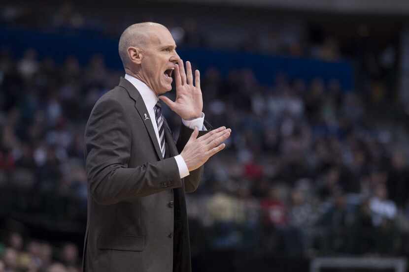 Mavericks head coach Rick Carlisle yells to his team during the first quarter against the...