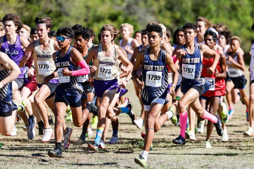 Class 5A boys UIL Region Cross Country Championships race starts at Lynn Creek Park in Grand...