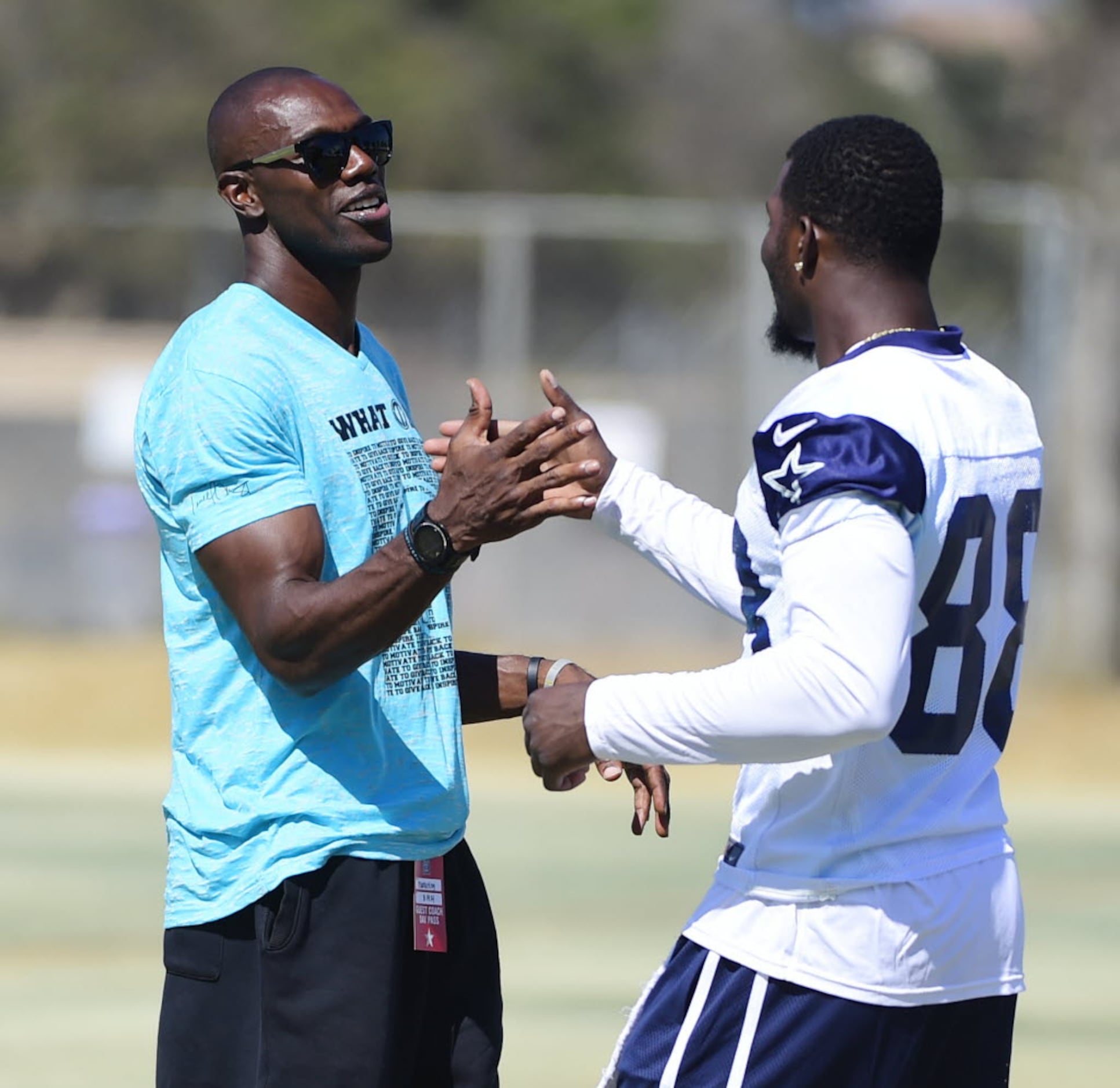 Terrell Owens' time with Cowboys was thrilling, complicated all at