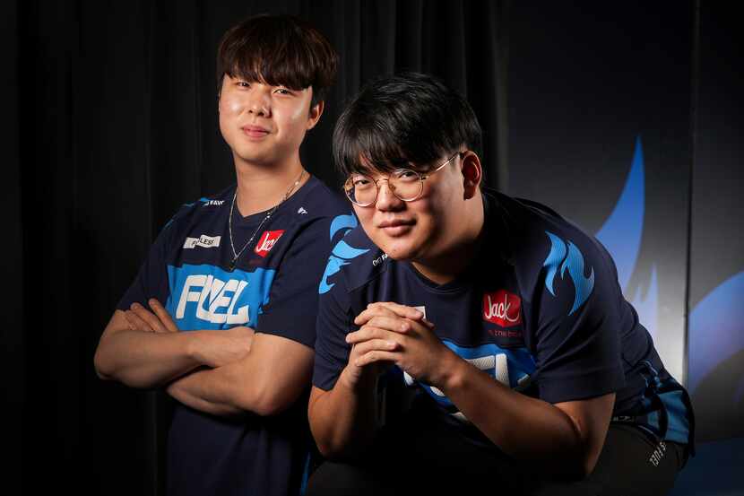 Dallas Fuel tank players Lee "Fearless" Euiseok (left) and Choi "Hanbin" Han-been...