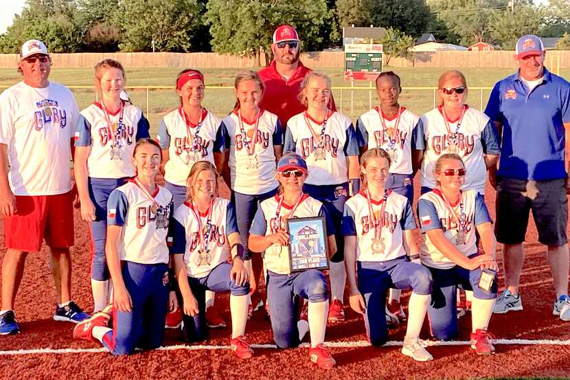 The Texas Glory 2k26 team finished third in the 17-team 12U USSSA Midwest Challenge in the...