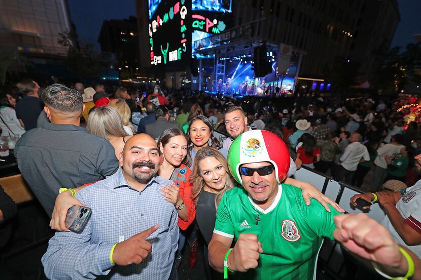 Después de dos años, el MexTour Live regresó a Dallas con el fin de promover la música, el...