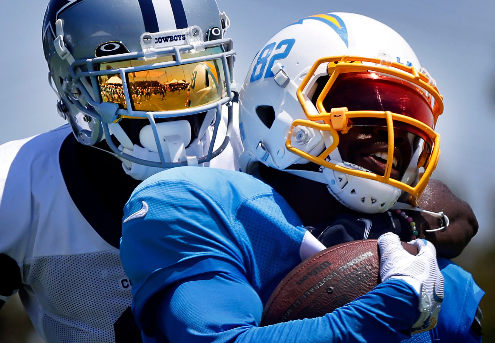 Cowboys camp photos: Dallas squares off with Chargers in joint