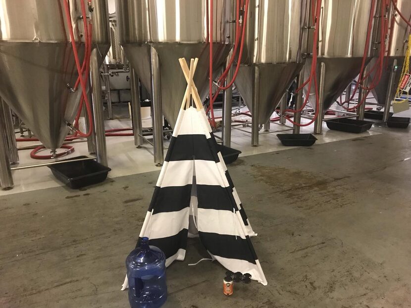 Bitter Sisters Brewing Co.'s Fyre Festbier release looks like a total disaster.