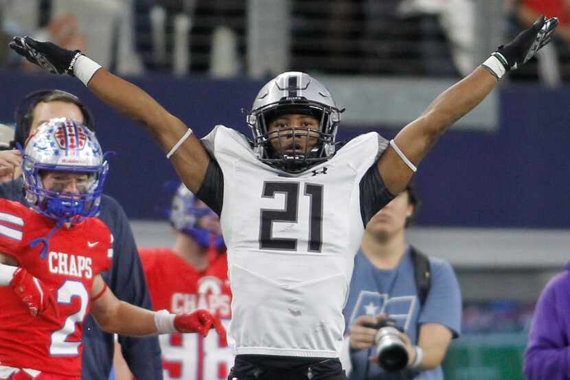 Denton Guyer defensive back Ryan Yaites (21) gestures after breaking up a pass intended for...
