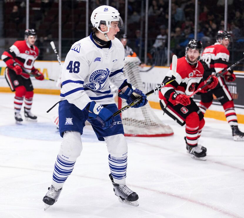 Mississauga Steelheads Defenceman Thomas Harley (48) keeps eyes on the play during Ontario...